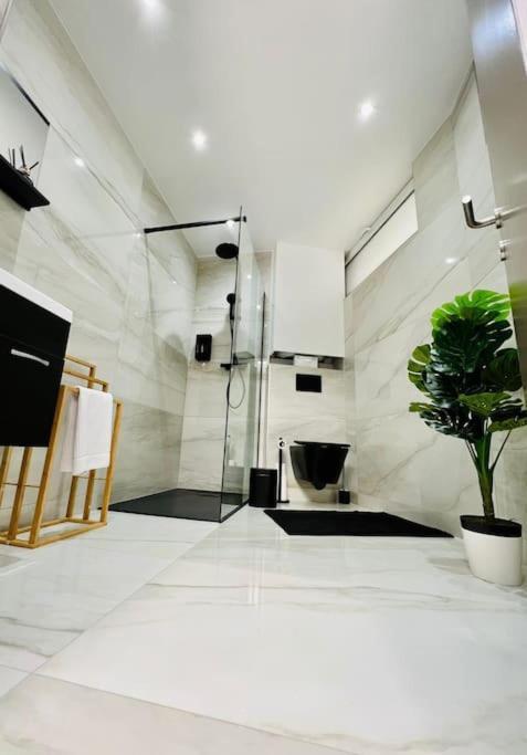 Appartement Tropical Liège Eksteriør bilde